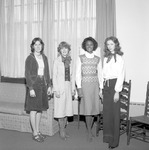 1977-1978 Who's Who Among Students in American Colleges and Universities 11 by Opal R. Lovett